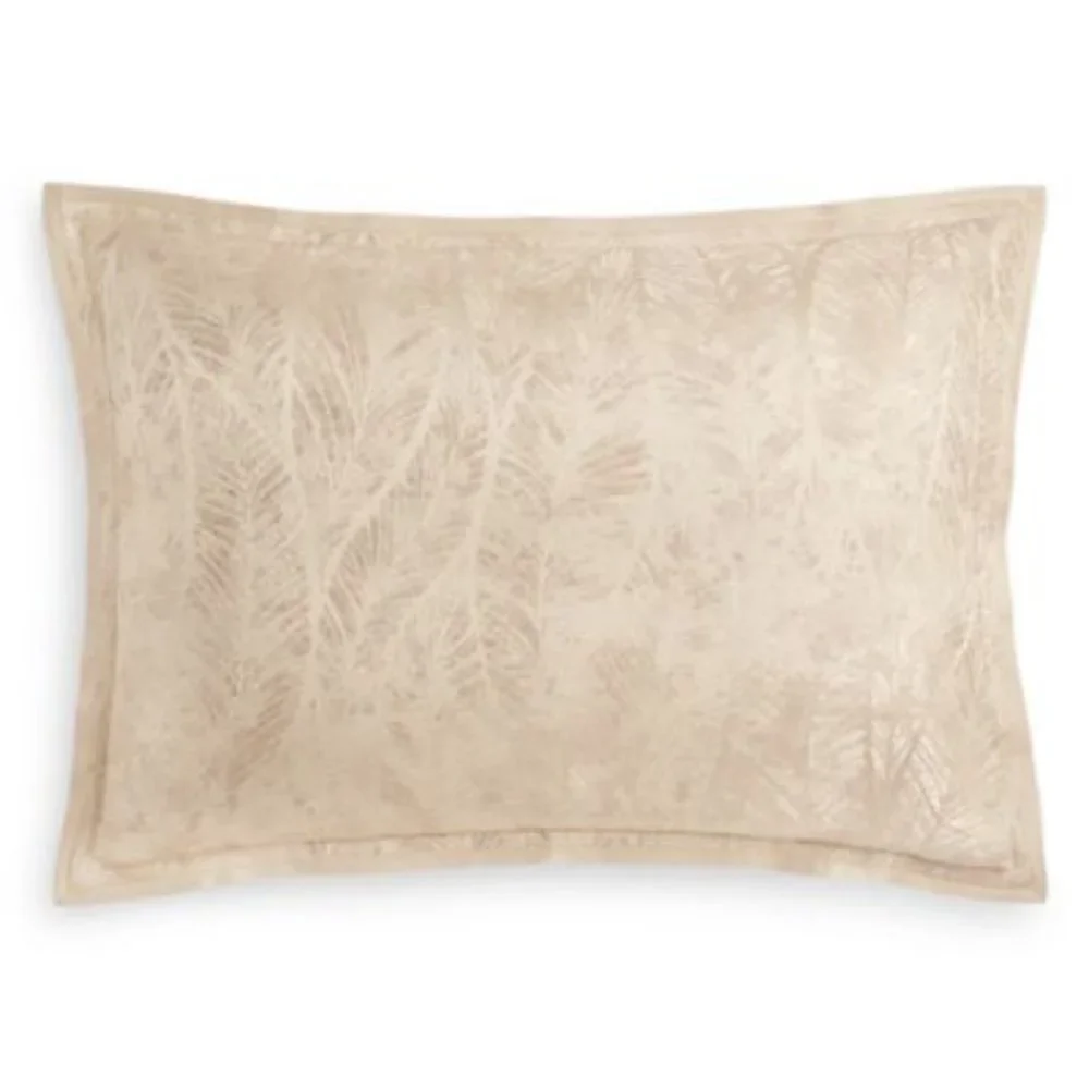 Hudson Park Ethereal Complete Queen Bedding Set 7 items.